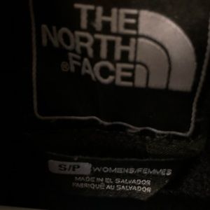 The North Face Jackets & Coats - WOMEN’S THE NORTH FACE JACKET The North Face Jackets & Coats - WOMEN’S THE NORTH FACE JACKET